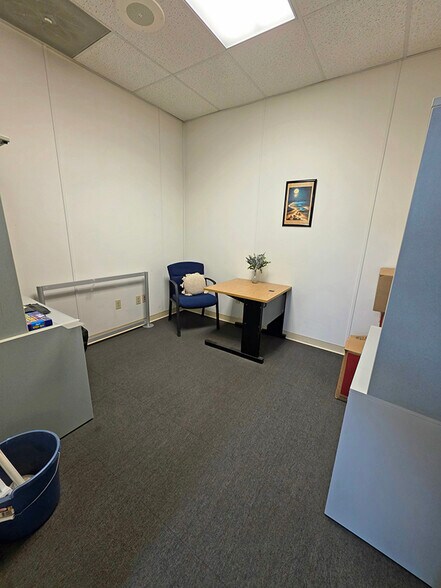 More Photos Of 100 Prushnok Dr, Punxsutawney Office For Sale