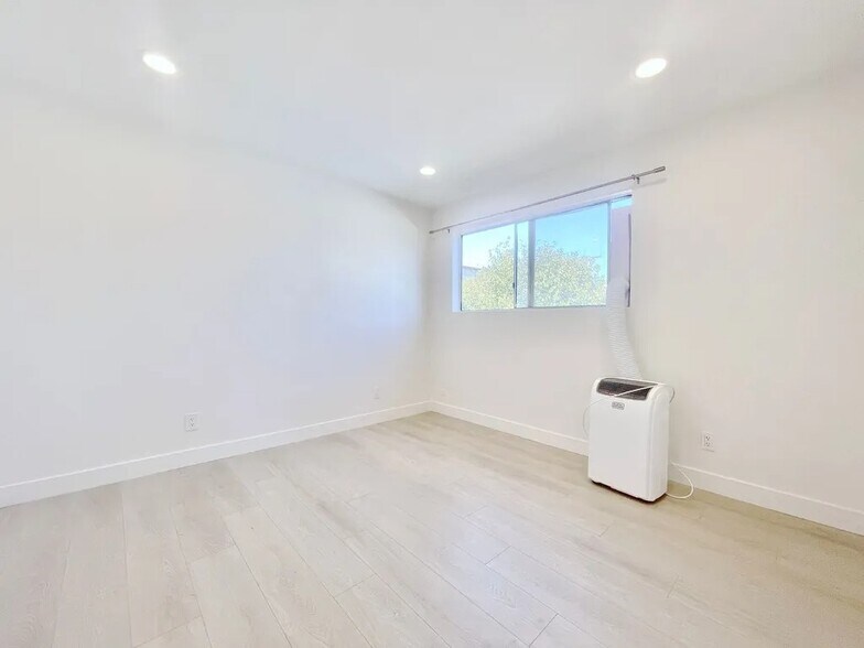 More Photos Of 3667 Veteran Ave, Los Angeles Apartments For Sale