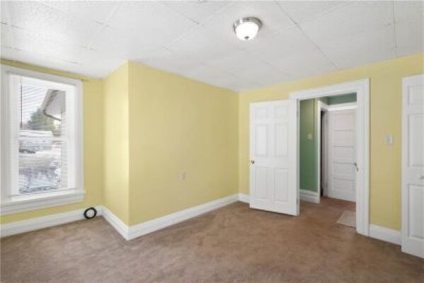 More Photos Of 19 Old Monongahela Pike, Eighty Four Specialty For Sale