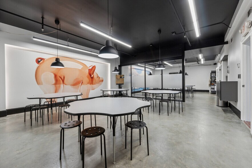 More Photos Of 11775 Northfall Ln, Alpharetta Office Residential For Sale