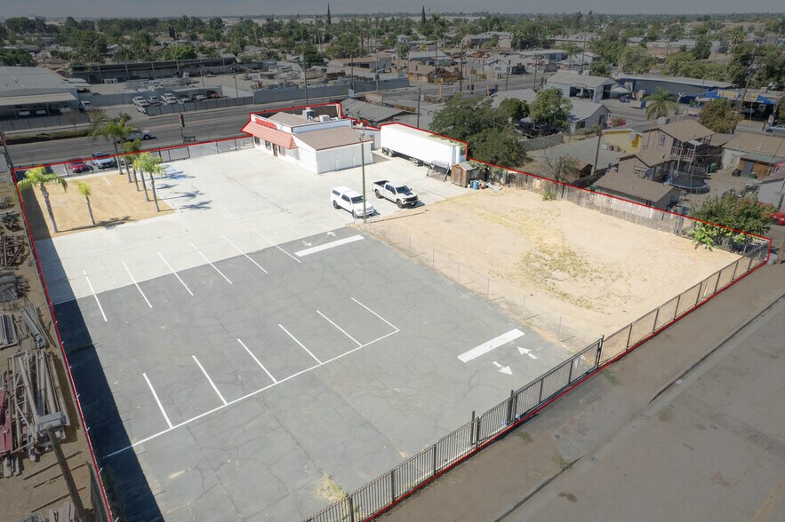 More Photos Of 2112 E California Ave, Bakersfield Restaurant For Sale
