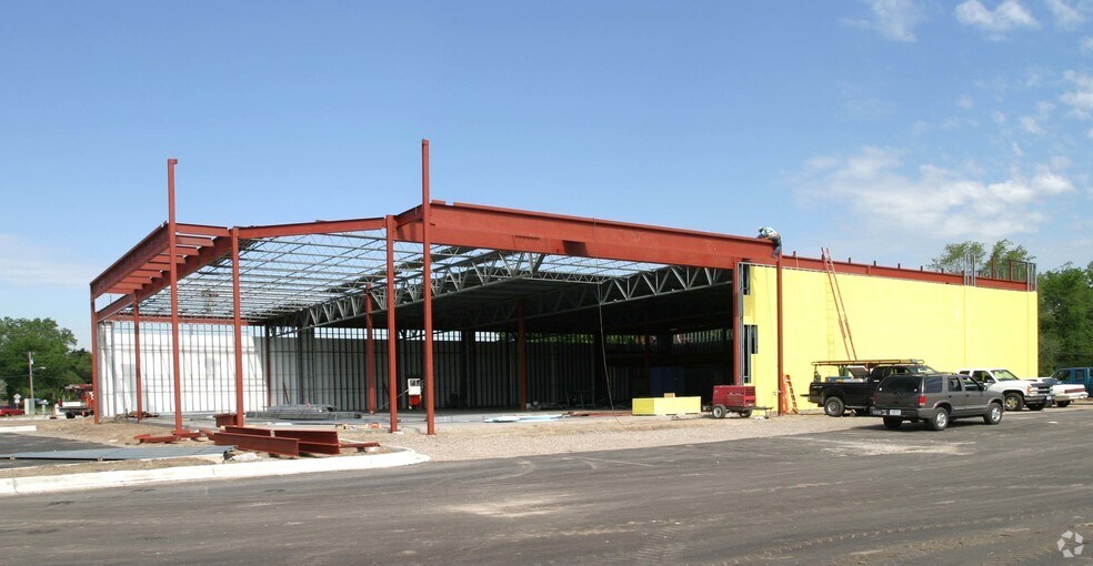 More Photos Of 2017 Coon Rapids Blvd NW, Coon Rapids Drugstore For Lease