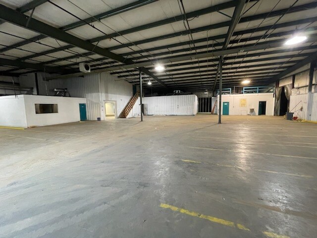 More Photos Of 10235 US 264A, Middlesex Manufacturing For Lease