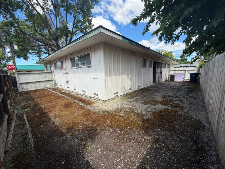 More Photos Of 500 W Eaton Ave, Tracy Medical For Lease
