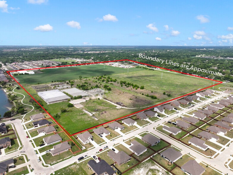 More Photos Of 1402 Wyatt St, Waxahachie Land For Sale