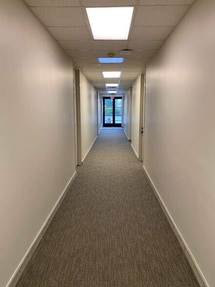 More Photos Of 14340 Memorial Dr, Houston Office For Lease