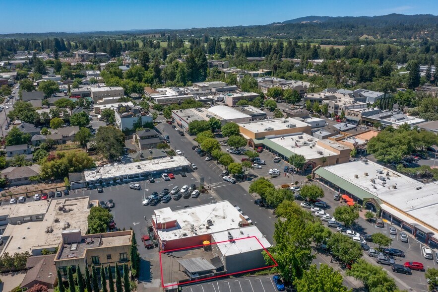 More Photos Of 436-440 Center St, Healdsburg Storefront Retail Residential For Sale