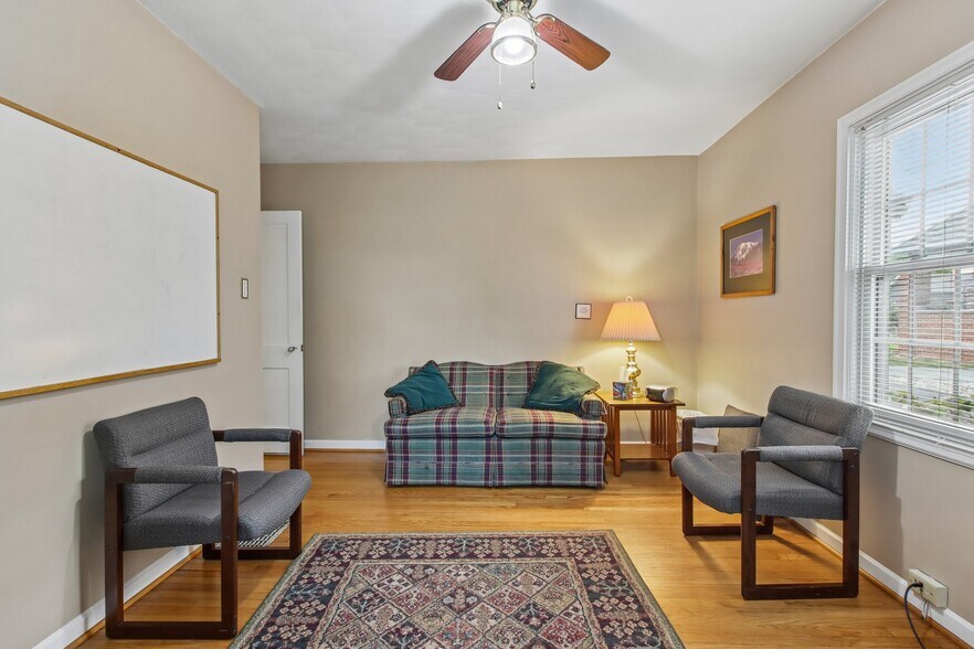 More Photos Of 399 W Main St, Greenwood Office For Sale