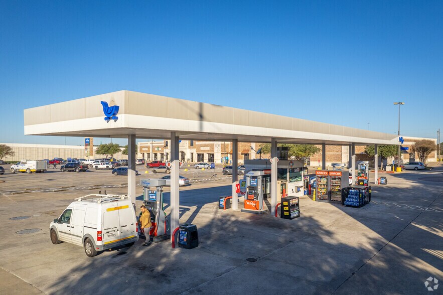 More Photos Of 14020-14090 FM-2920, Tomball Unknown For Lease