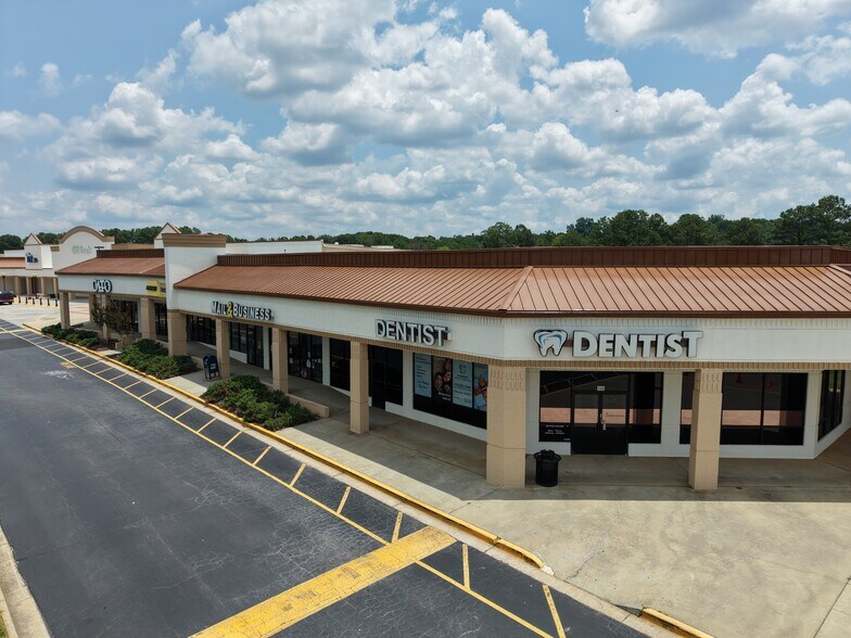 More Photos Of 2100 Riverside Pky, Lawrenceville Unknown For Lease