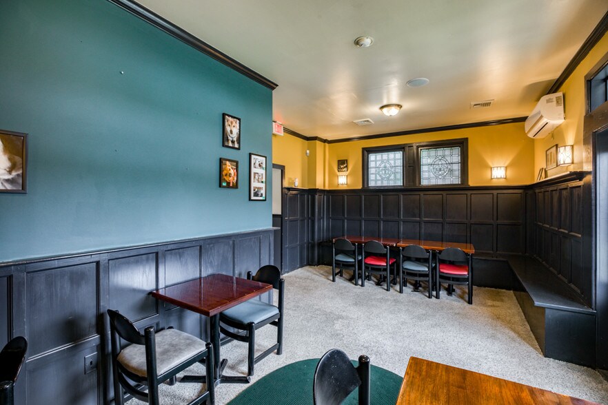 More Photos Of 1105 Main St, West Springfield Restaurant For Sale