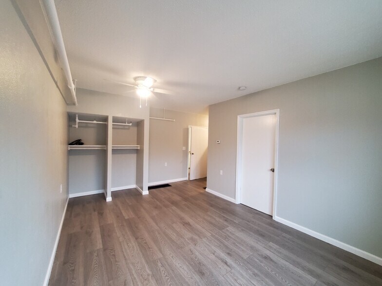 More Photos Of , Yates Center Multifamily For Sale