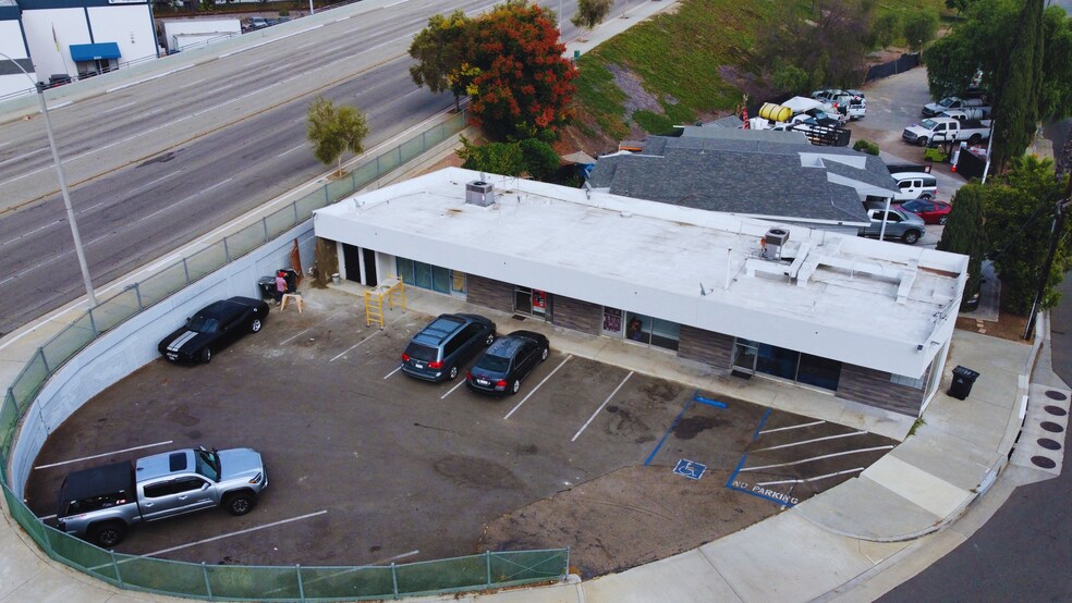 More Photos Of 2329-2335 W Sequoia Ave, Anaheim Storefront Retail Office For Lease