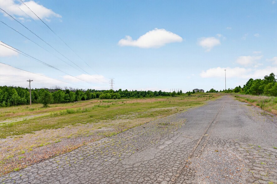 More Photos Of 957 Truck Plaza Ln, Calvert City Land For Sale