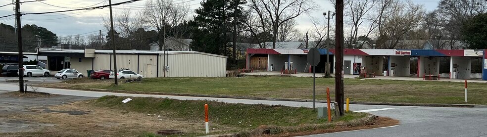 More Photos Of 2878 Jonquil Dr SE, Smyrna Freestanding For Sale