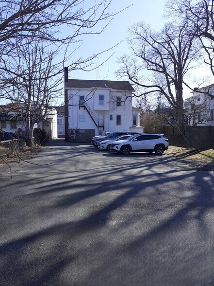 More Photos Of 101 Stage Rd, Monroe Office For Sale