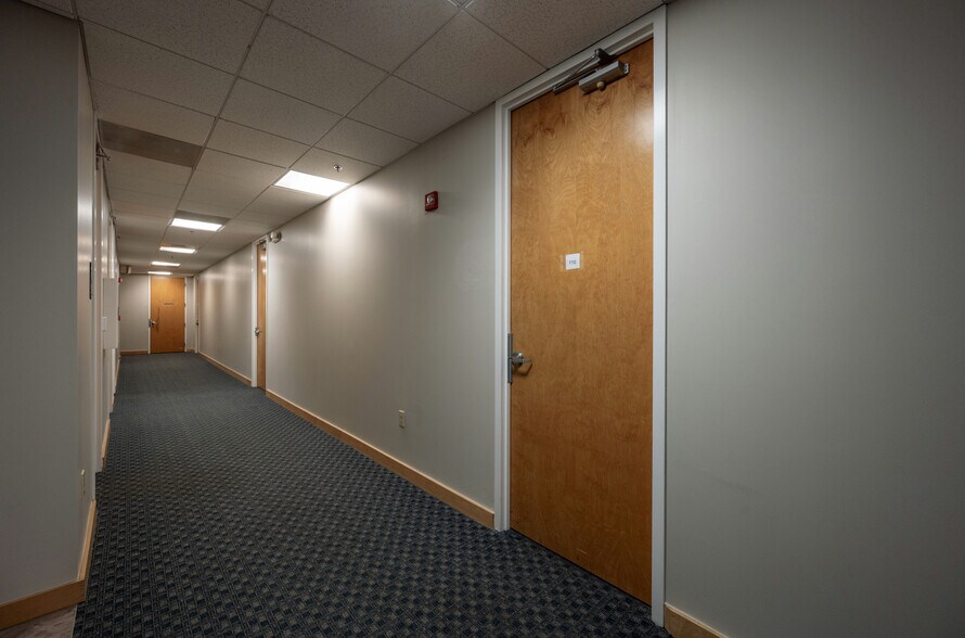 More Photos Of 141 Providence Rd, Chapel Hill Office Residential For Sale