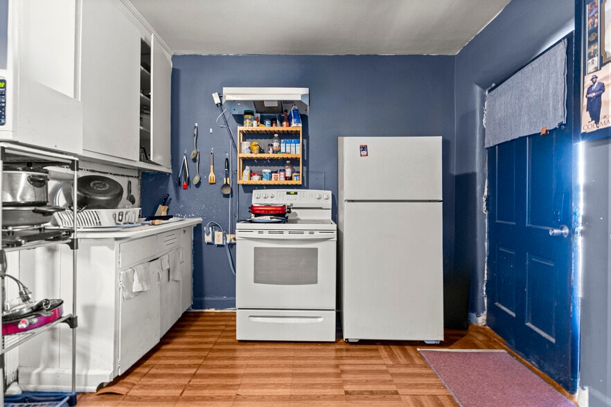 More Photos Of 228 Inkster Rd, Inkster Apartments For Sale