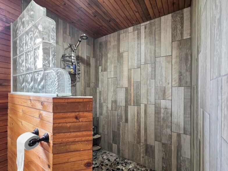 More Photos Of 8323 County Road 292, Buffalo Land For Sale