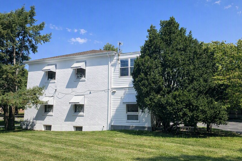More Photos Of 224 Taylor Dr, Lexington Apartments For Sale