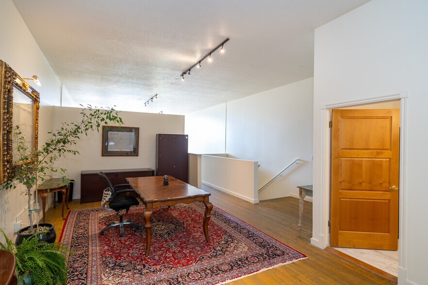 More Photos Of 2342 Washington Blvd, Ogden Storefront Retail Office For Lease