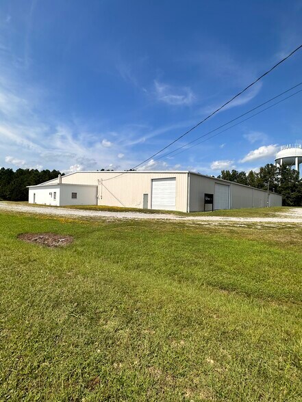 Primary Photo Of 601 North West Ave, Blackstone Warehouse For Sale