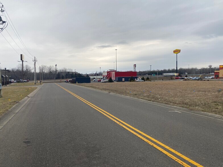 More Photos Of Allen Street, Scottsburg Land For Lease