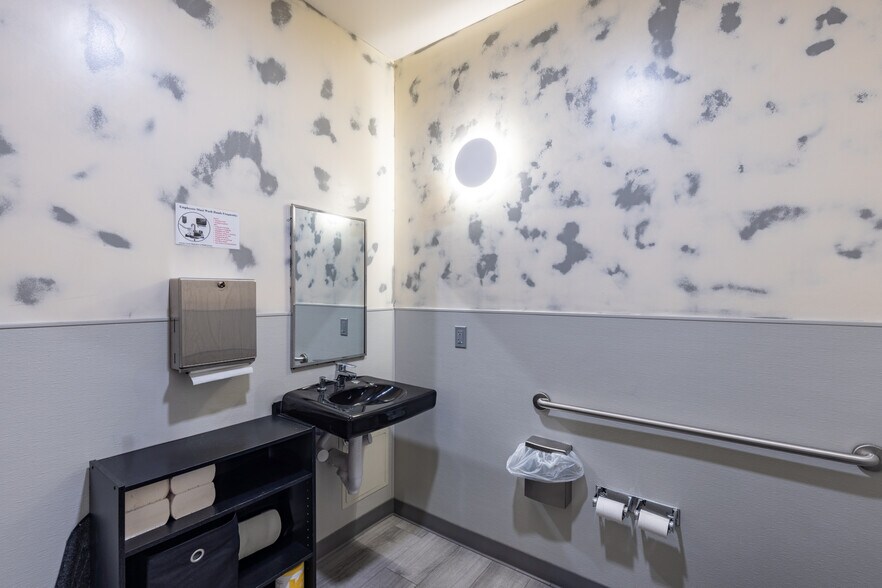 More Photos Of 1128 Sonoma Ave, Santa Rosa Medical For Lease