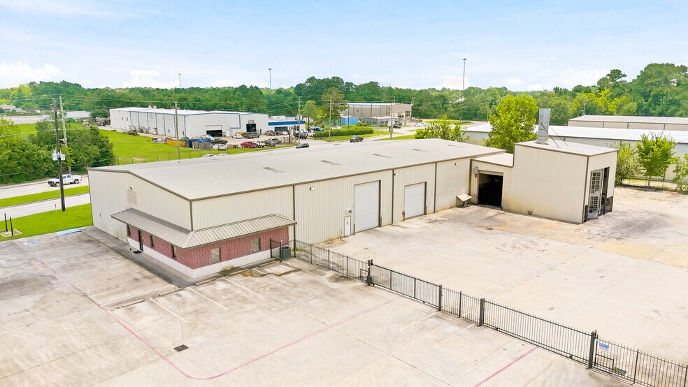 Primary Photo Of 2038 McAulty Rd, Houston Warehouse For Lease