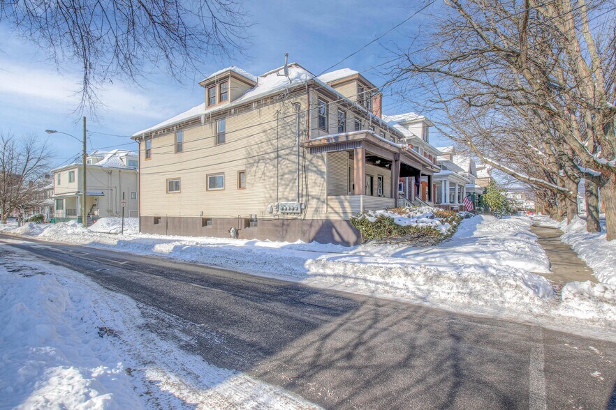 More Photos Of 37 Pierce St, Kingston Multifamily For Sale