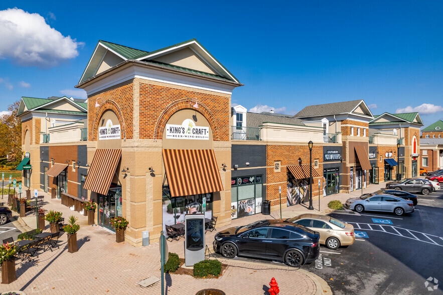 More Photos Of 402 King Farm Blvd, Rockville Unknown For Lease