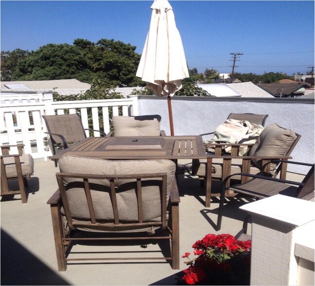 More Photos Of 718-724 De La Vina St, Santa Barbara Apartments For Sale