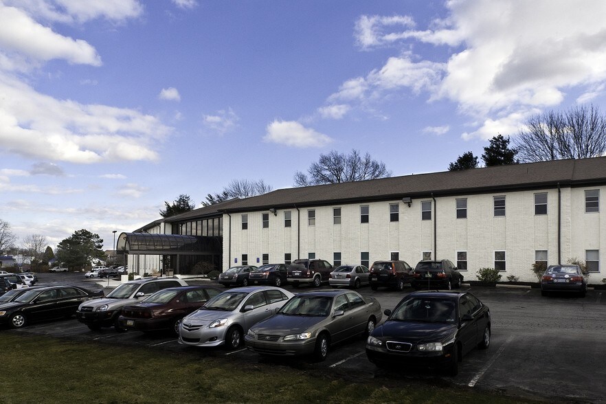 More Photos Of 80 W Welsh Pool Rd, Exton Medical For Lease