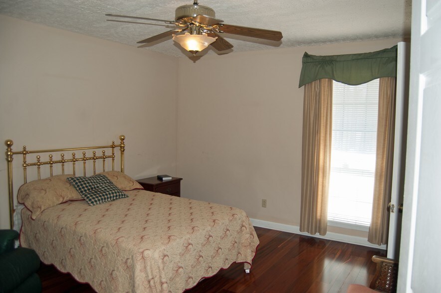 More Photos Of 4043 County Road 110, Shubuta Assisted Living For Sale