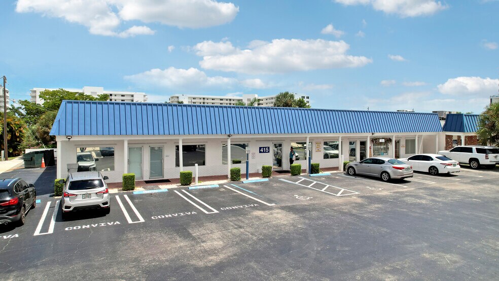 More Photos Of 415 Federal Hwy, Lake Park General Retail For Sale