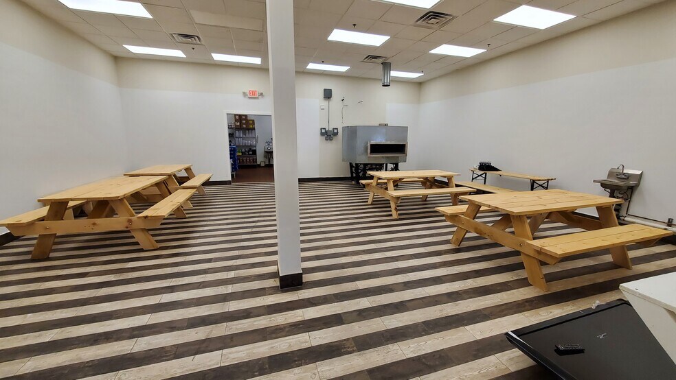 1 Garvies Point Rd, Glen Cove, NY 11542 Industrial For Lease