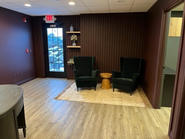 More Photos Of 440 W Centre Ave, Portage Office For Lease