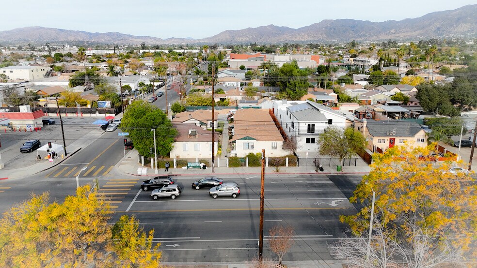 More Photos Of 12937 Van Nuys Blvd, Pacoima Apartments For Sale