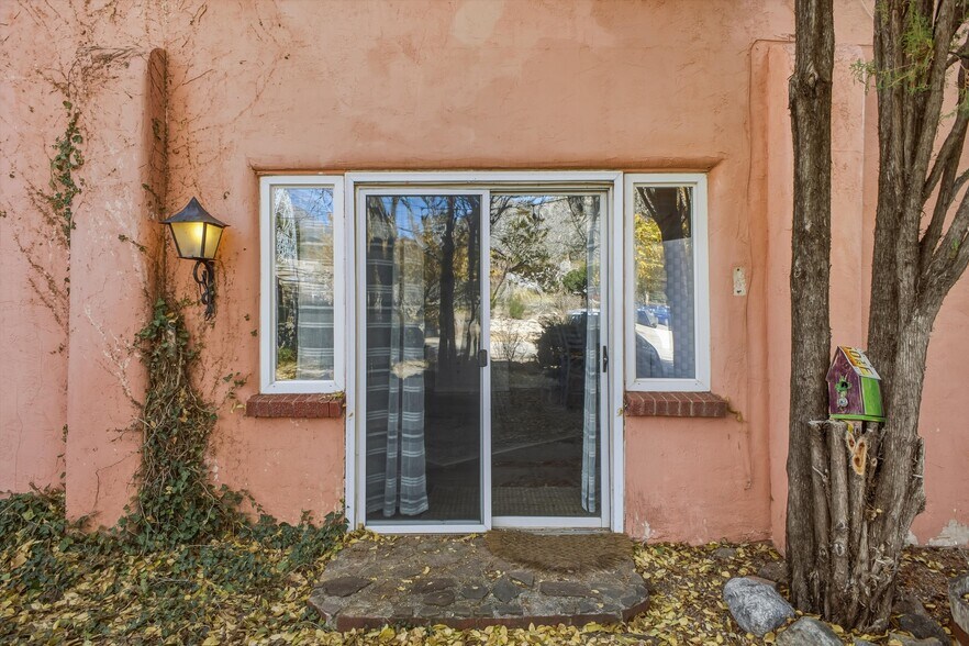 More Photos Of 24 Matisse Rd NE, Albuquerque Apartments For Sale