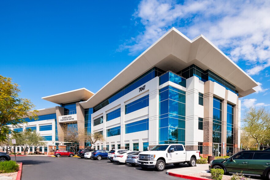 More Photos Of 7047 E Greenway Pky, Scottsdale Office For Lease