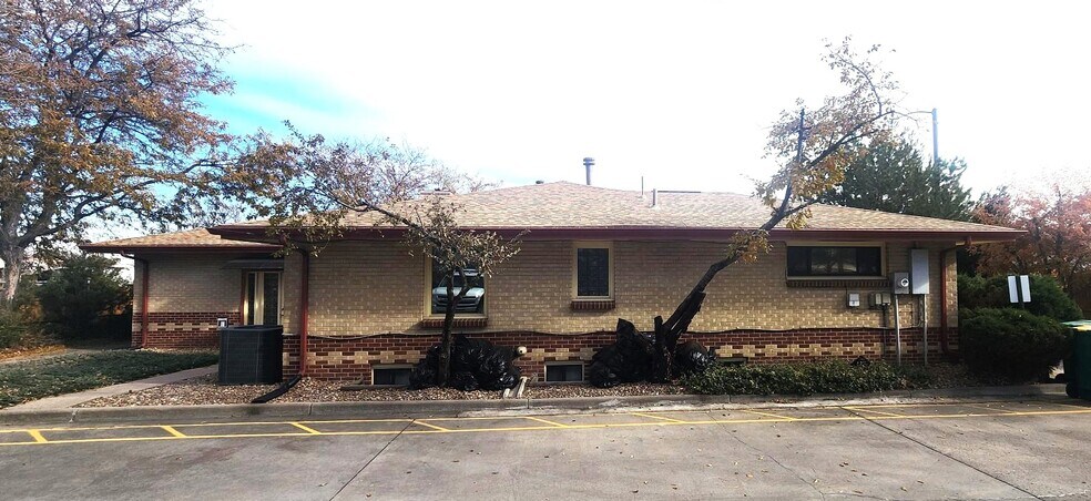 More Photos Of 25 Wadsworth Blvd, Lakewood Medical For Sale