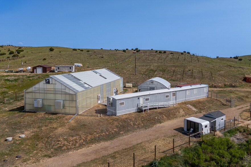 More Photos Of 500 Parsons, Walsenburg Specialty For Sale