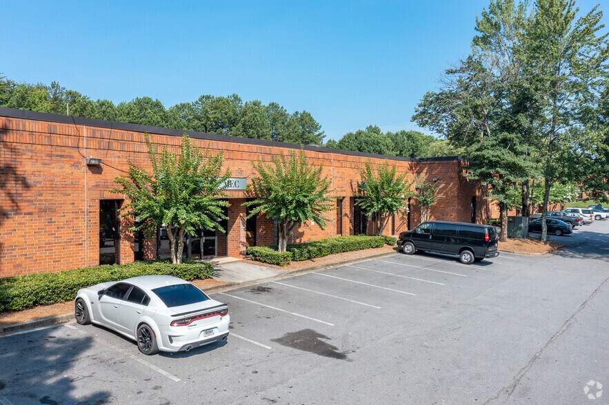 More Photos Of 2650 Pleasantdale Rd, Doraville Unknown For Lease