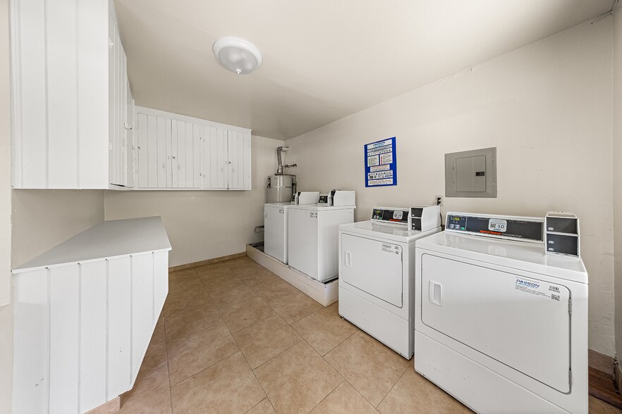 More Photos Of 505 Brizzolara St, San Luis Obispo Apartments For Sale