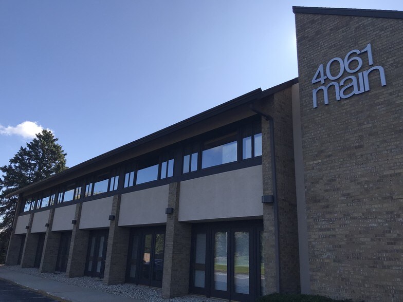 More Photos Of 4061 N Main St, Racine Office For Lease