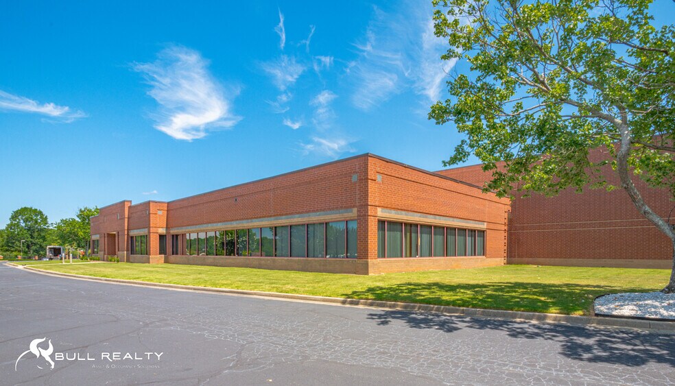 More Photos Of 4680 River Green Pky, Duluth Office For Lease