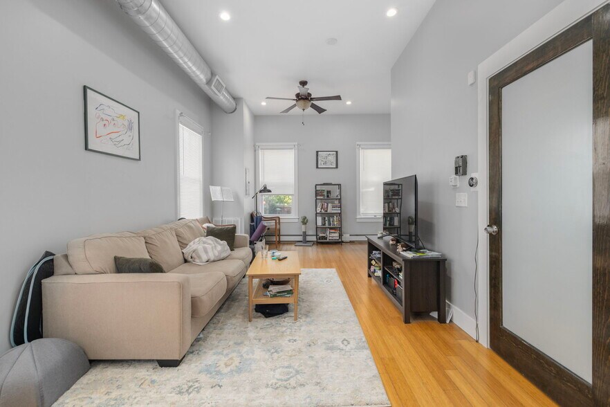 More Photos Of 64-66 Pitman St, Providence Apartments For Sale