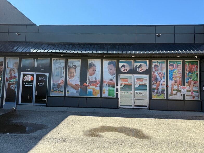 Primary Photo Of 10126 156 St NW, Edmonton General Retail For Sale