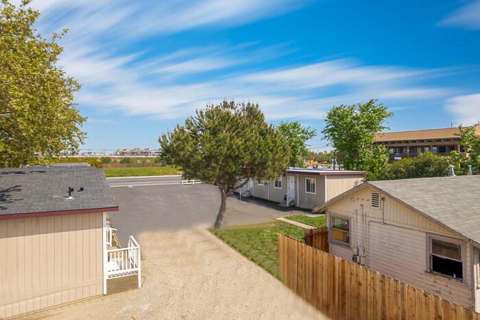 More Photos Of 6345 Bethel Island Rd, Bethel Island Apartments For Sale