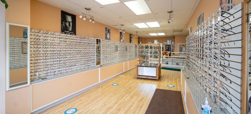 More Photos Of 2666 Danforth Ave, Toronto Storefront Retail Residential For Sale